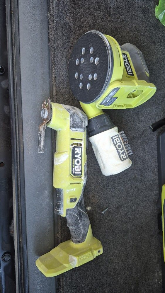 Lijadora Y Multitool Ryobi