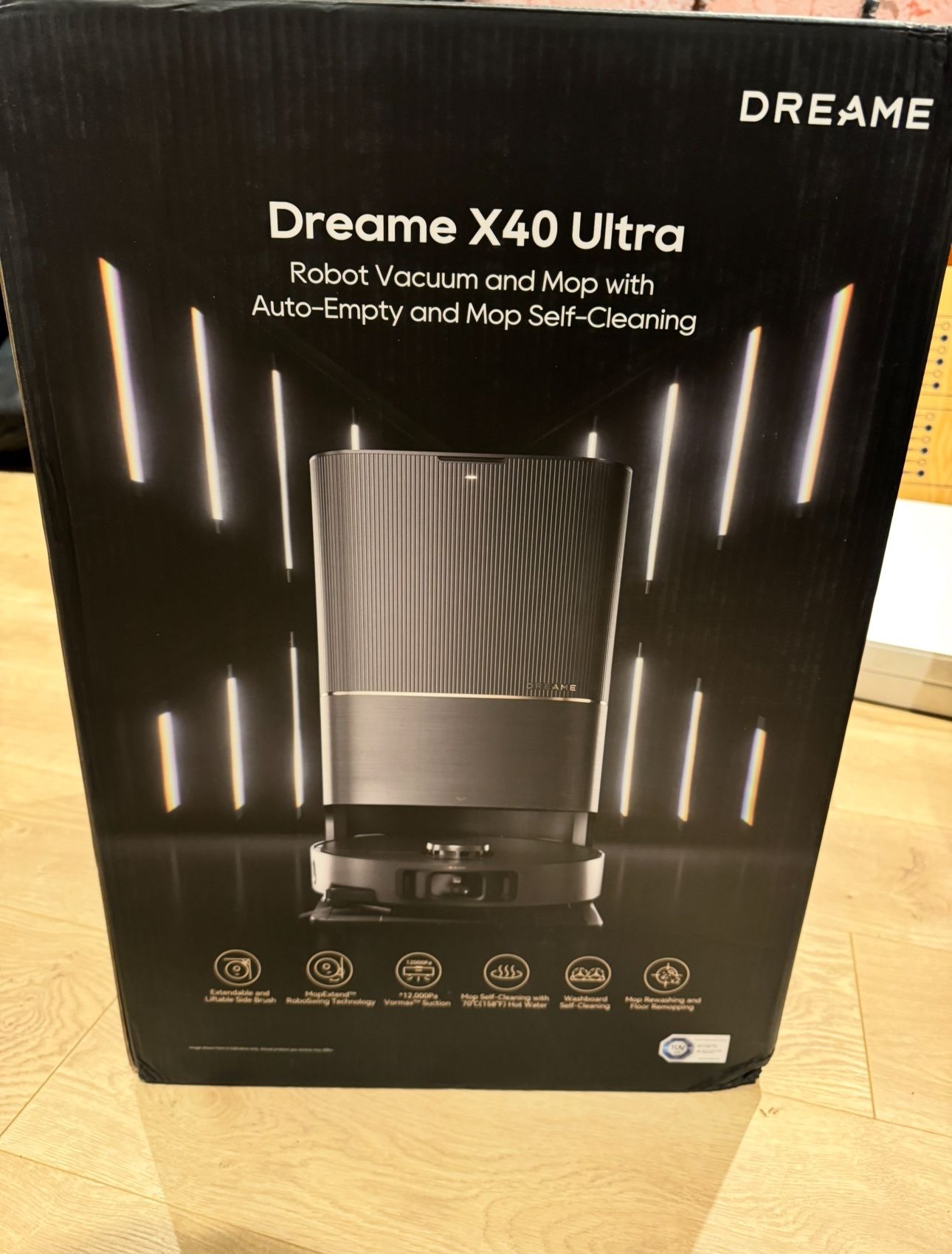 DREAME X40 Ultra Robot Vacuum 12000Pa Self-Drying,Mop Lifting Self Cleaning NEW