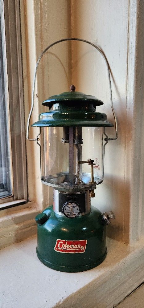 Vintage Coleman Double Mantle Lantern