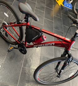Schwinn GTX3 Medium Dual Sport Bicycle, Good Shape!