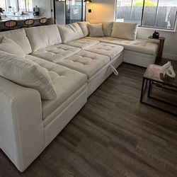 Sheridan Square Off-White 3 Pc Sleeper Sectional