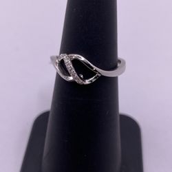18K White Gold Diamond Band Ring