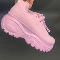 Cute Bubblegum Women’s Sneaker  8.5 New $20 