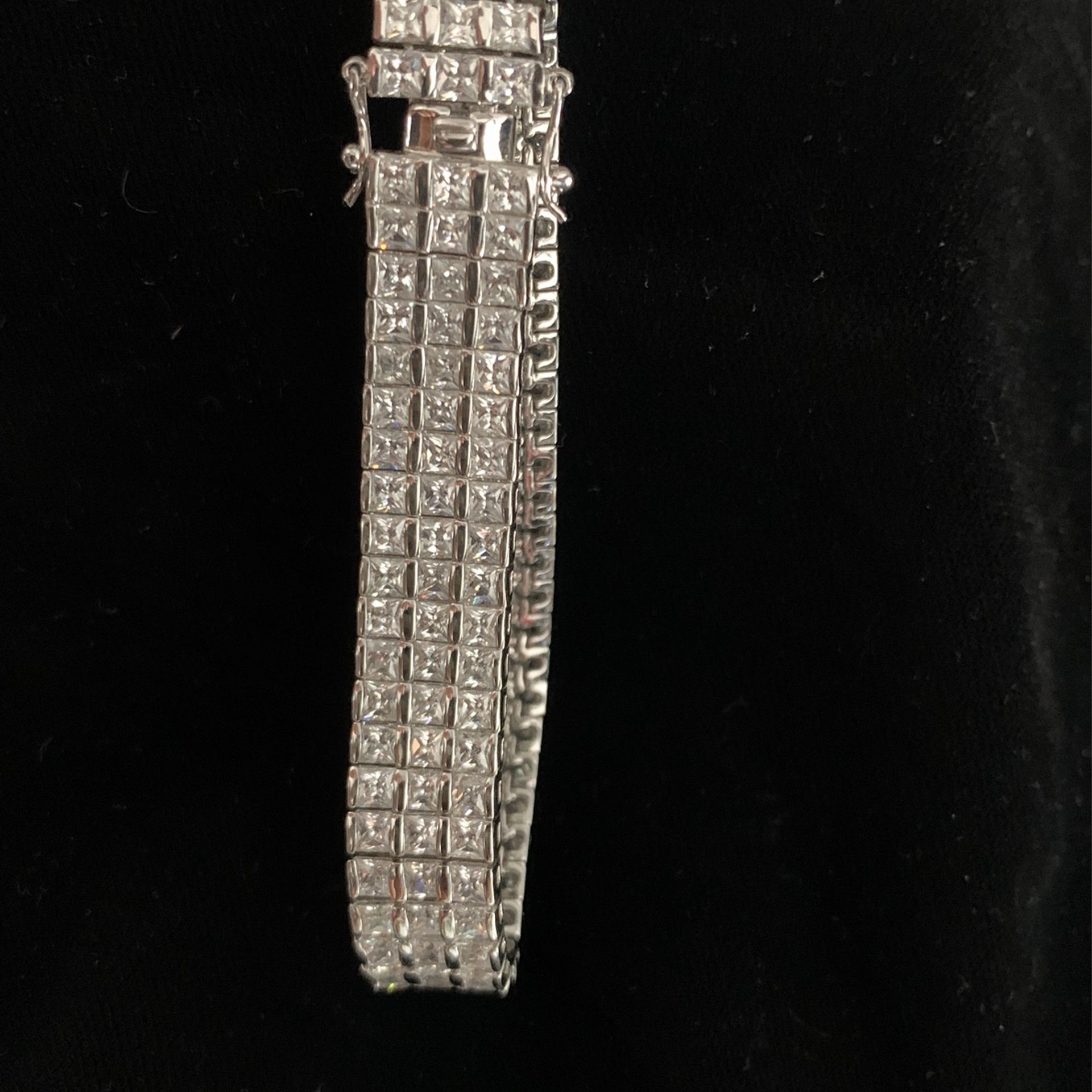 Silver Tone Bling Bracelet