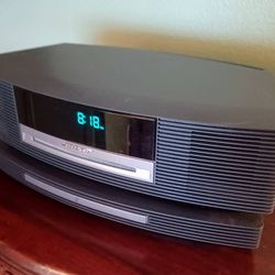 Bose Wave Music System III with Soundtouch Pedestal + Remote
