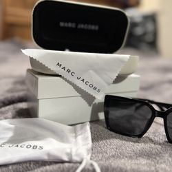 Marc Jacobs Glasses 