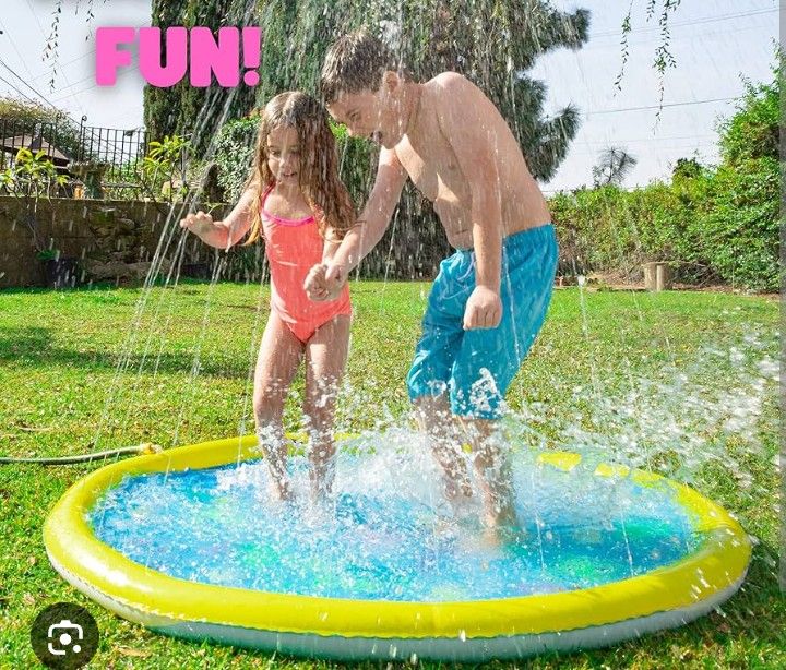 Kids Inflatable Splash Pad With Wading Pool
