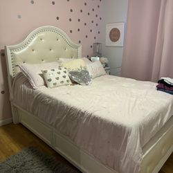 Girl Bedroom Furniture Set 