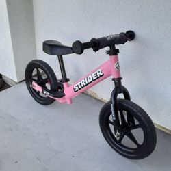 Strider Balance Bicycle 