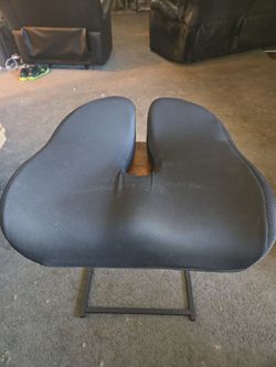 Ergonomic Seat Cushion with Coccyx Cutout