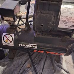 Thomas Ultra Air Compressor 2 Gallon
