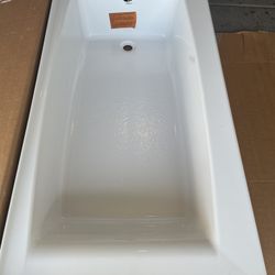 Elmbrook 60 in. x 30.25 in. Soaking Bathtub with Right-Hand Drain in White