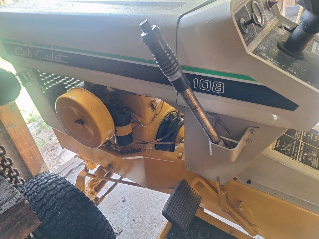 Cub Cadet 108 Garden Tractor