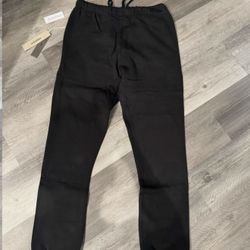 Essentials Stretch Limo 