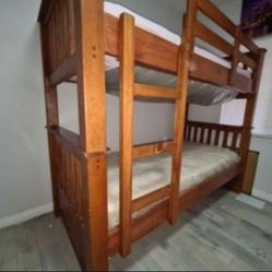 Twin Bunk Beds