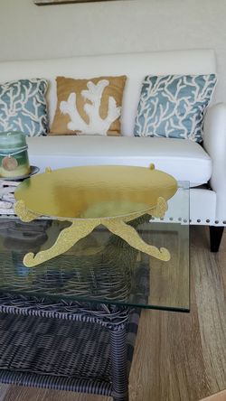 Gold glitter cake stands