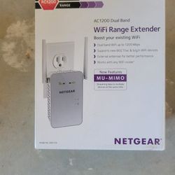 Netgear - WiFi Extender