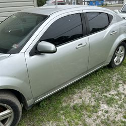 2010 Dodge Avenger