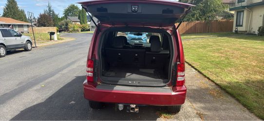 2012 jeep 4x4 limited liberty