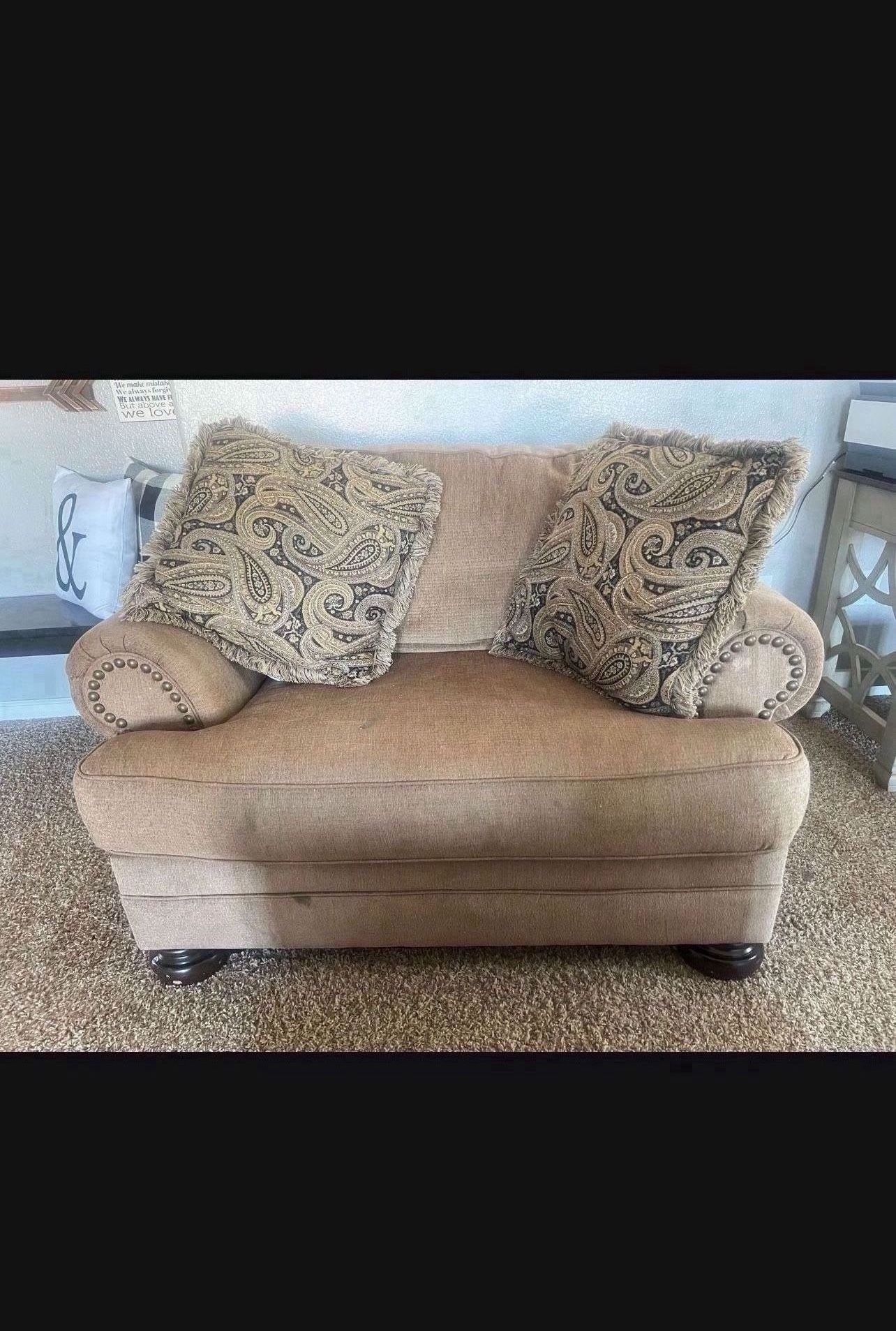 Loveseat $100