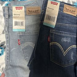Girls New Levi Jean pants   size 7