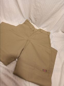 Dickies Loose Fit Double Knee Work Pants (Style #85283) in the color Desert Sand / Khaki.