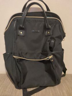Kroser 17” black laptop backpack