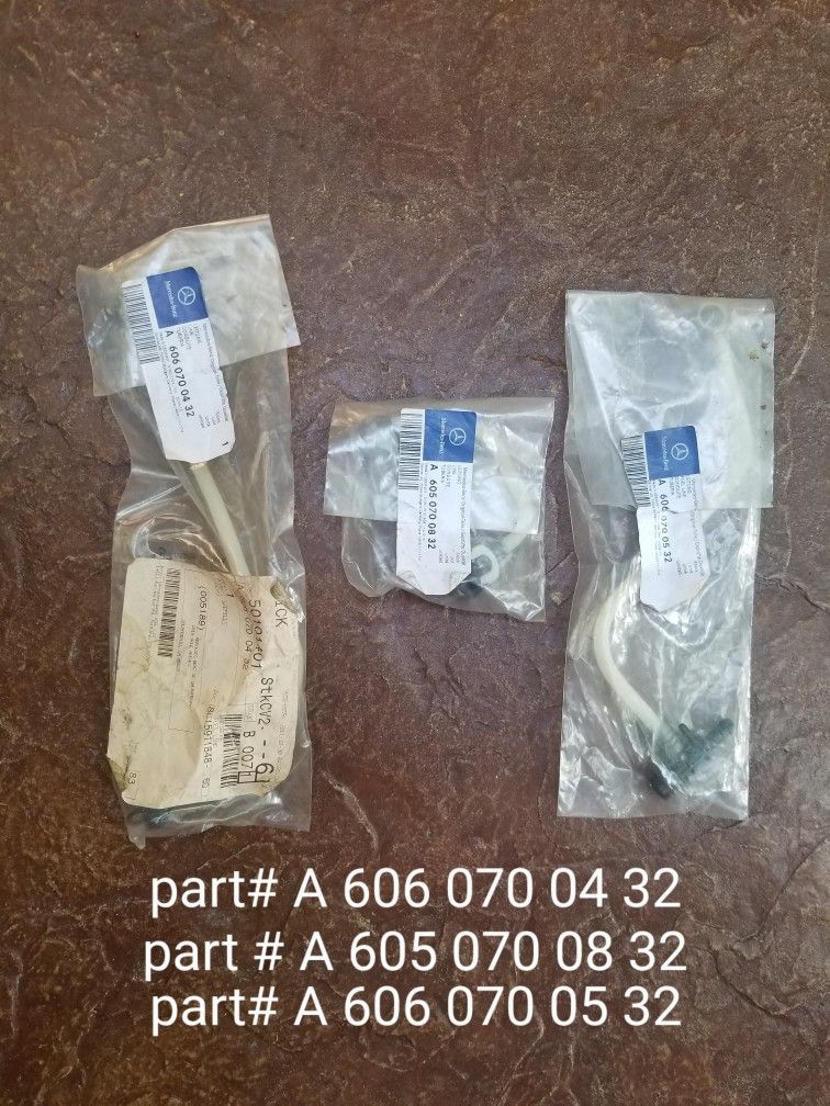 Genuine Mercedes Fuel Line; Injection Pump to Fuel Filter .