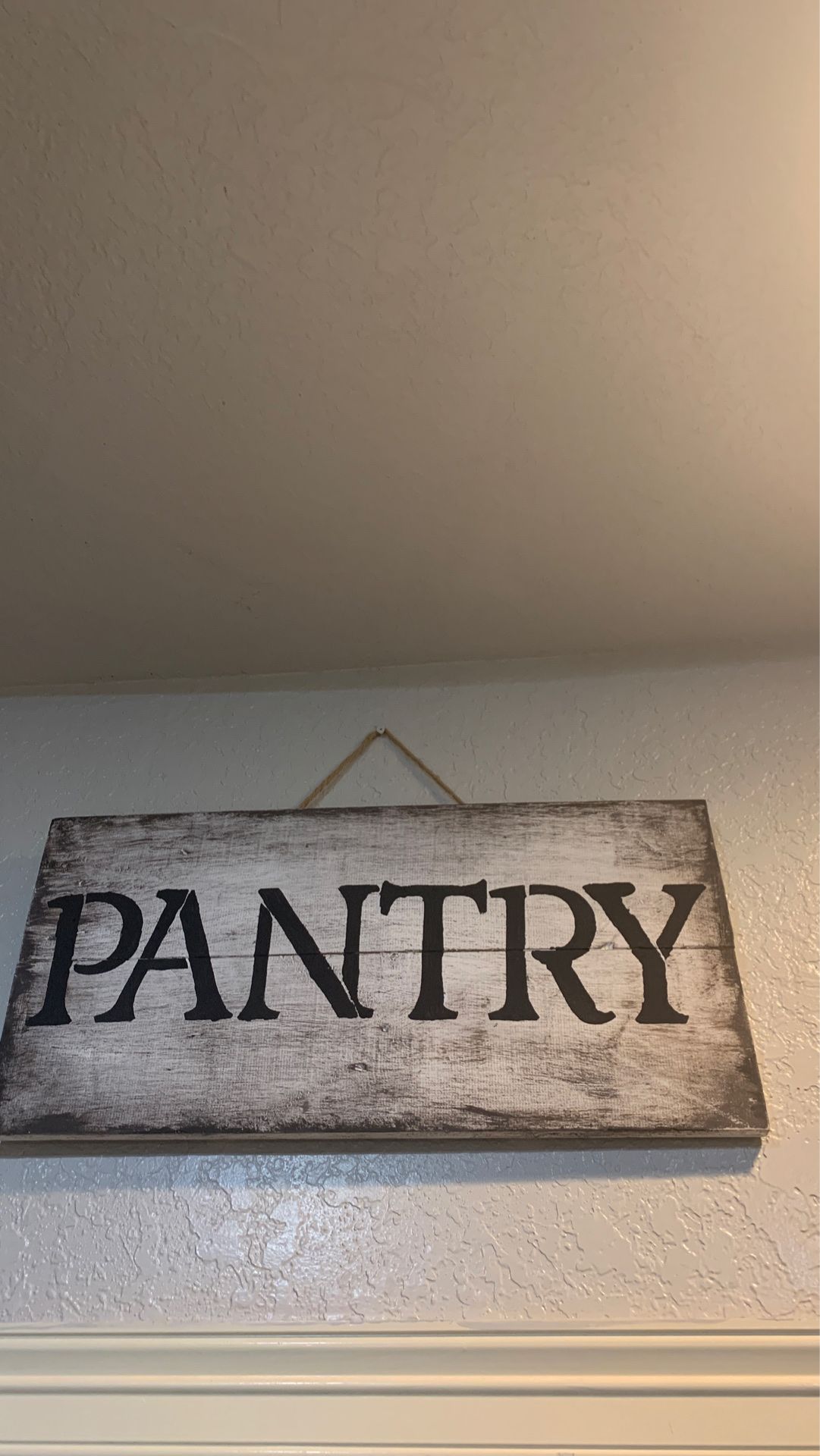 Wood pantry sign, customizable !