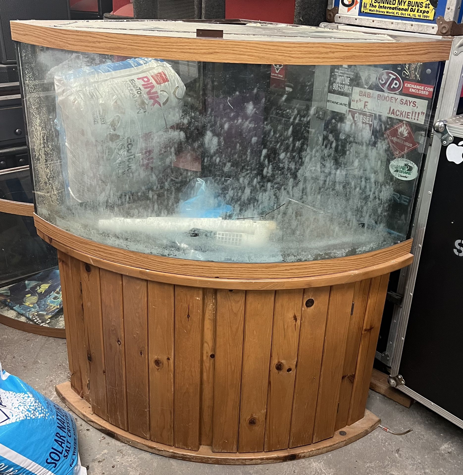 92 Gallon Corner Bowfront Reef Ready Aquarium Fish Tank Complete $900