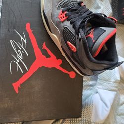 AIR JORDAN 4 RETRO (GS)