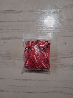 Supreme laces