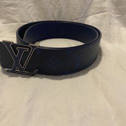 Louis Vuitton LV Intitiales Reversible Mens Belt for Sale in Brooklyn