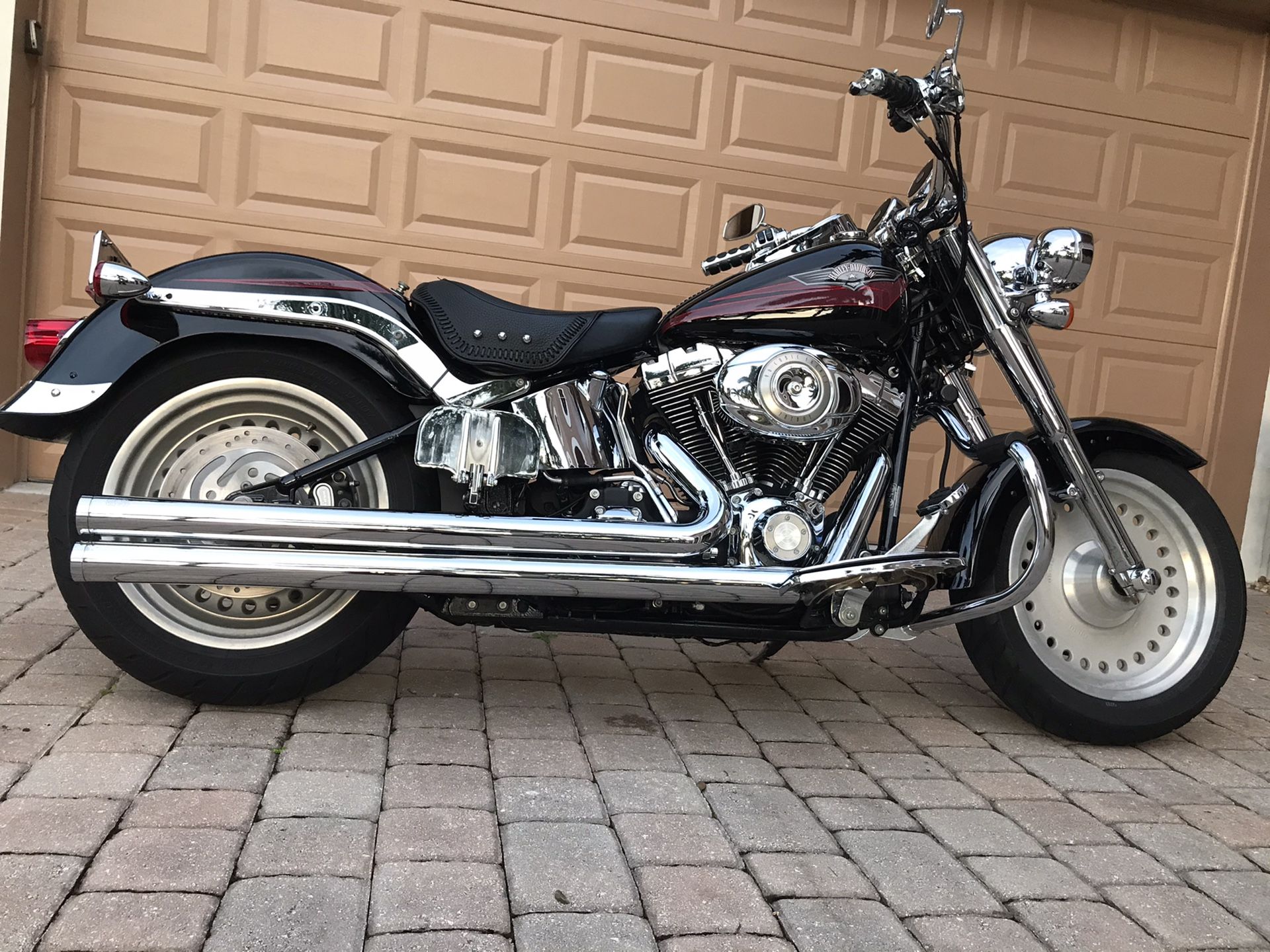 2007 HARLEY-DAVIDSON FAT BOY CLEANEST BIKE AROUND LOADED WITH EXTRAS 10k MILES