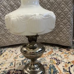 Antique Aladdin Model 6 Kerosene Lamp with Chimney 