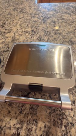 Waffle maker