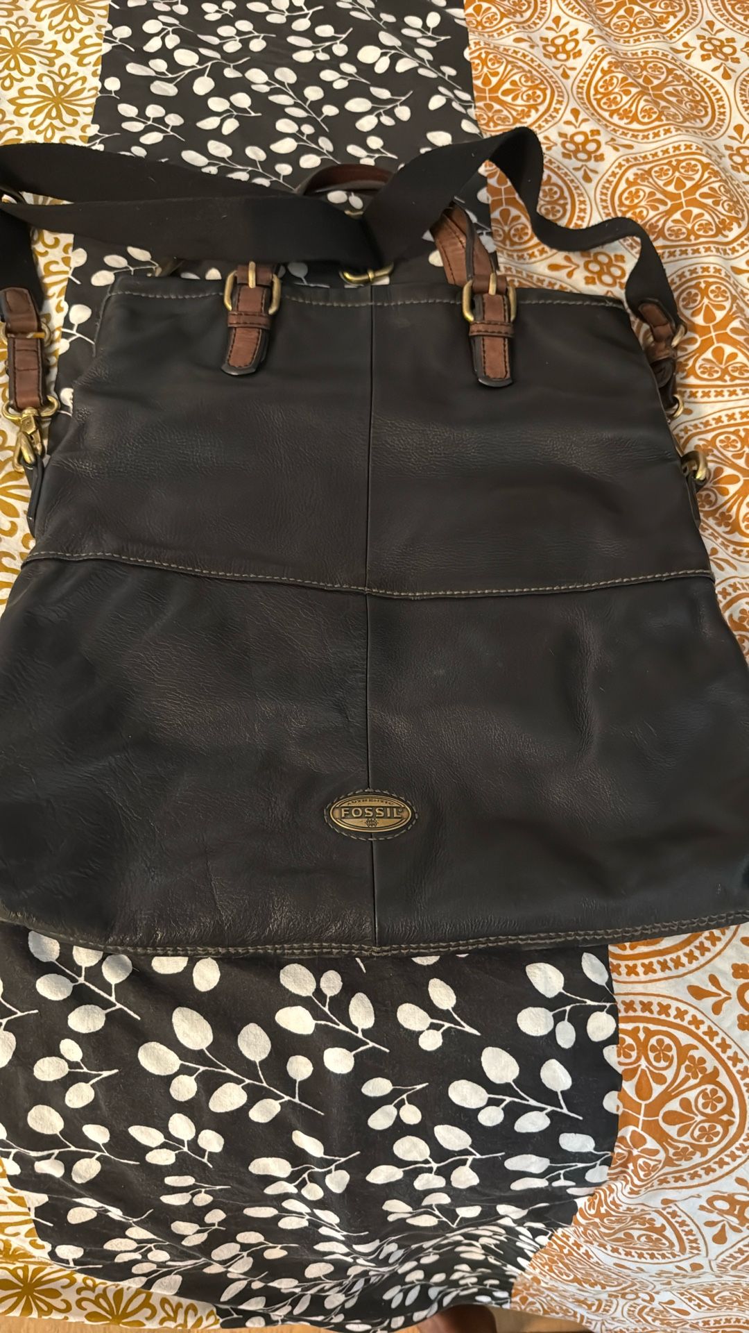 Fossil  Authentic Purse