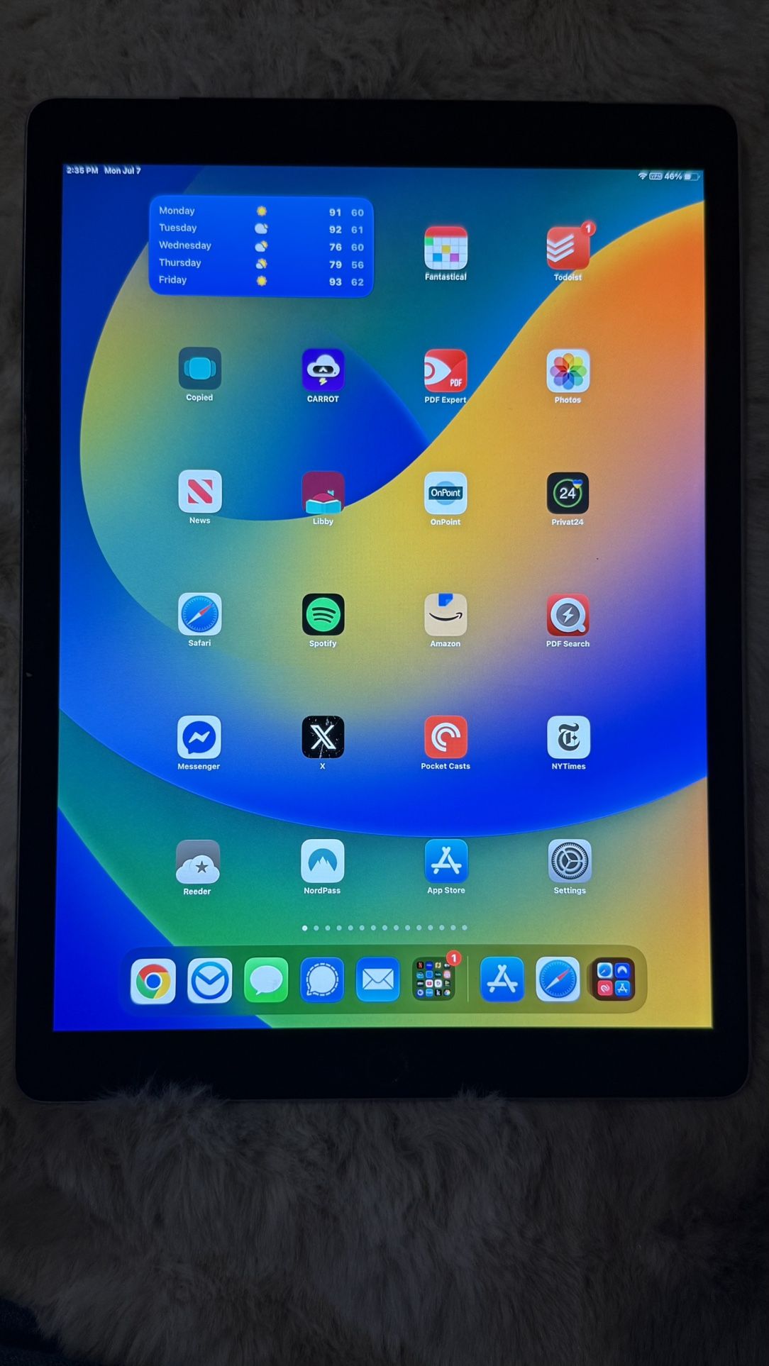 Apple iPad • 12.9" (128GB) Space Grey