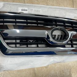06-09 Toyota 4 Runner Sr5 Front Grille Chrome And Black