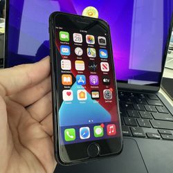 Apple iPhone 8 64GB Unlocked To Any Carrier! 