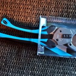 SharkBite Pro 1/4 in. to 1 in. PEX Pipe Cutter