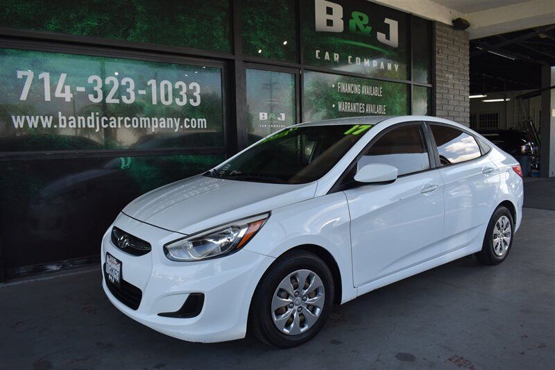 2017 Hyundai ACCENT SE