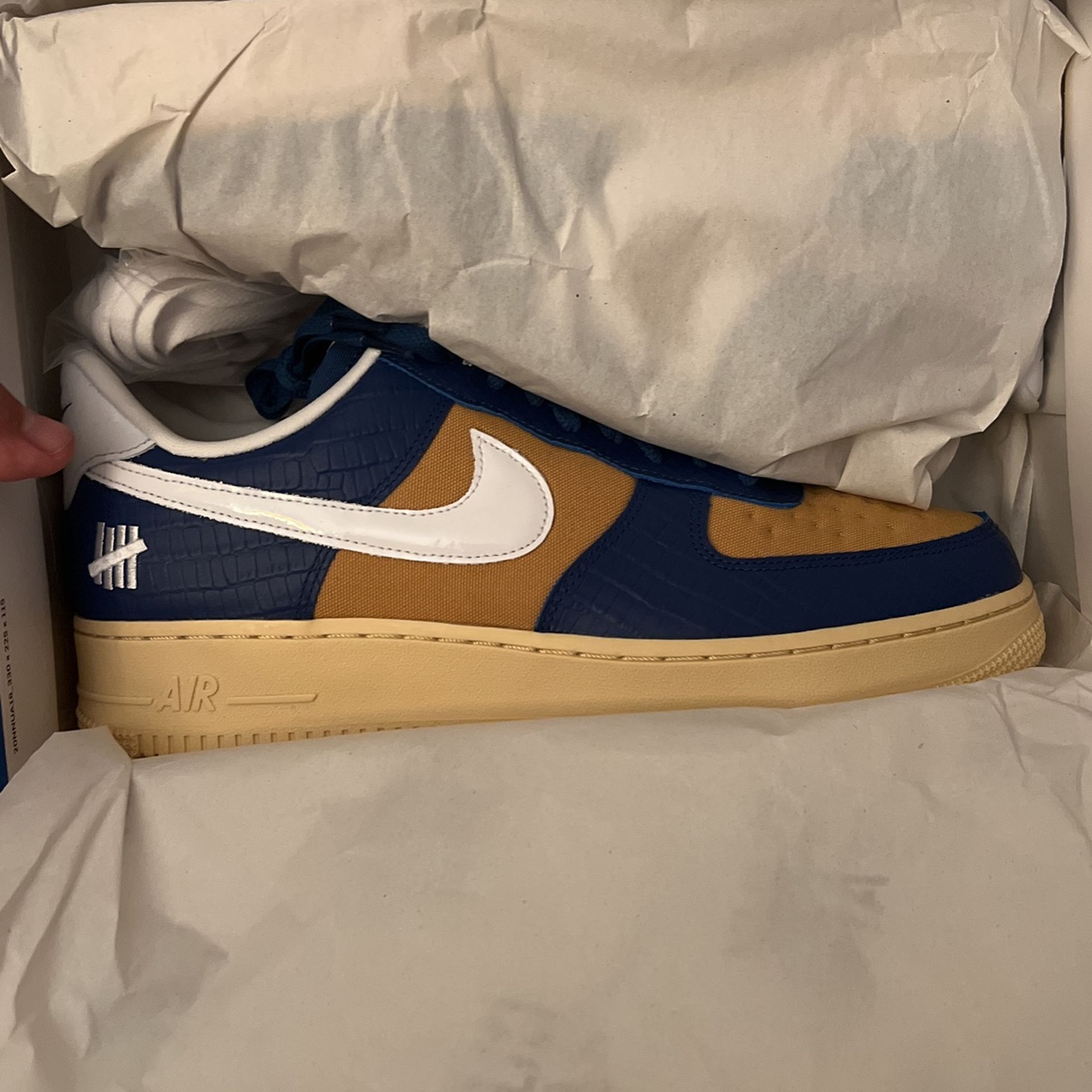 DS Undefeated Air Force Crocs Size 11.5