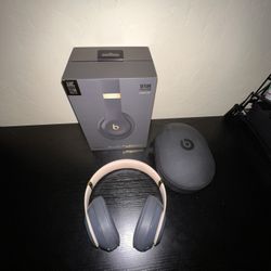 Wireless Headphones- Beats Studio 3