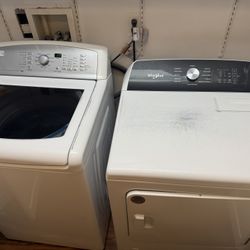 washer and dryer 