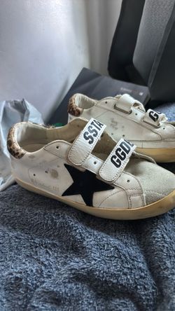 Golden goose