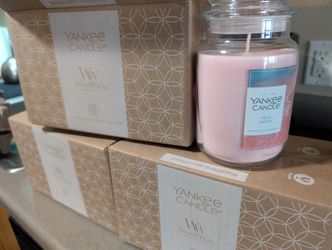 Pink sands Yankee candles