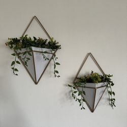 Wall Shelves