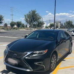 2016 Lexus ES 300h