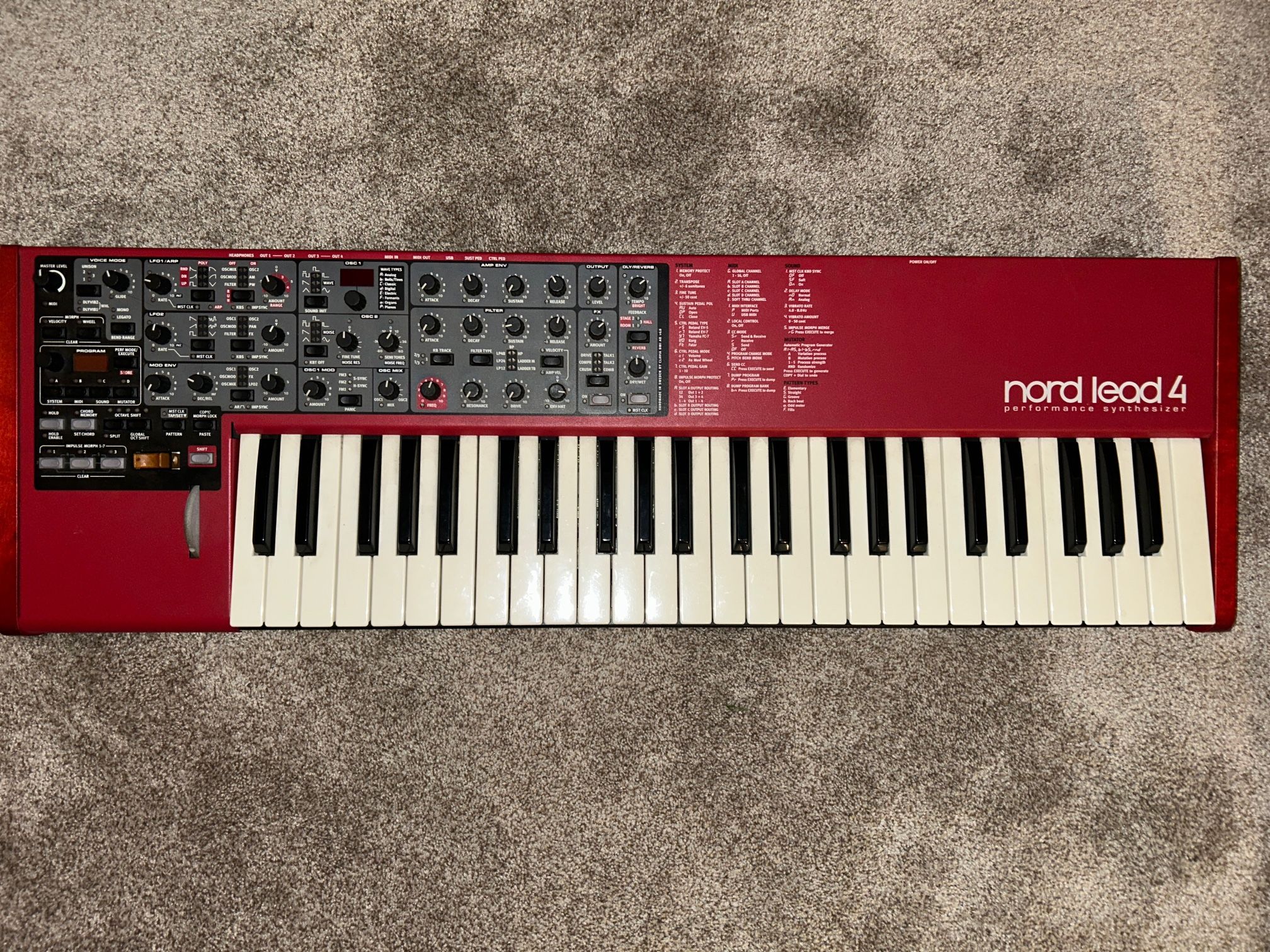 Nord Lead 4 Synth